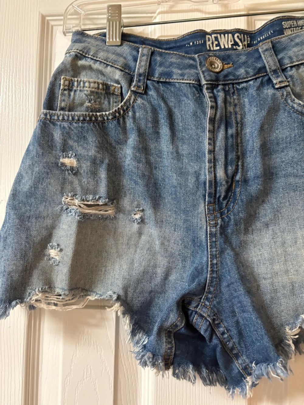 Rewash Super High Rise Vintage Reunion Blue Distressed Denim Jean Shorts Size 26 - Picture 4 of 11